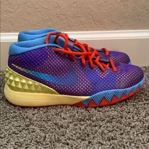 Kyrie 1